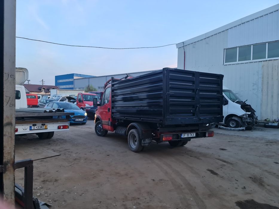 Bena basculabila trilateral orice tip lungime sau tonaj  iveco Mercede
