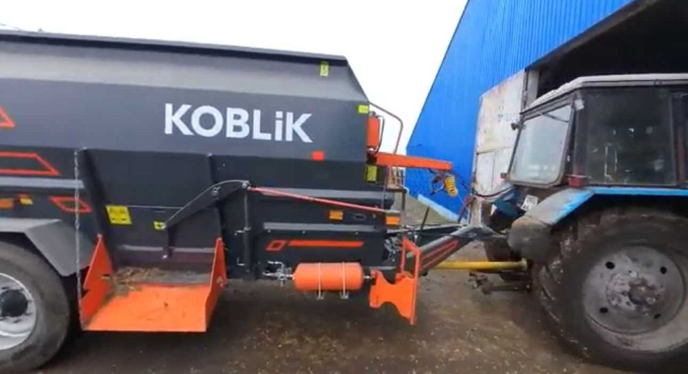 Измельчитель - смеситель - раздатчик кормов MH 150