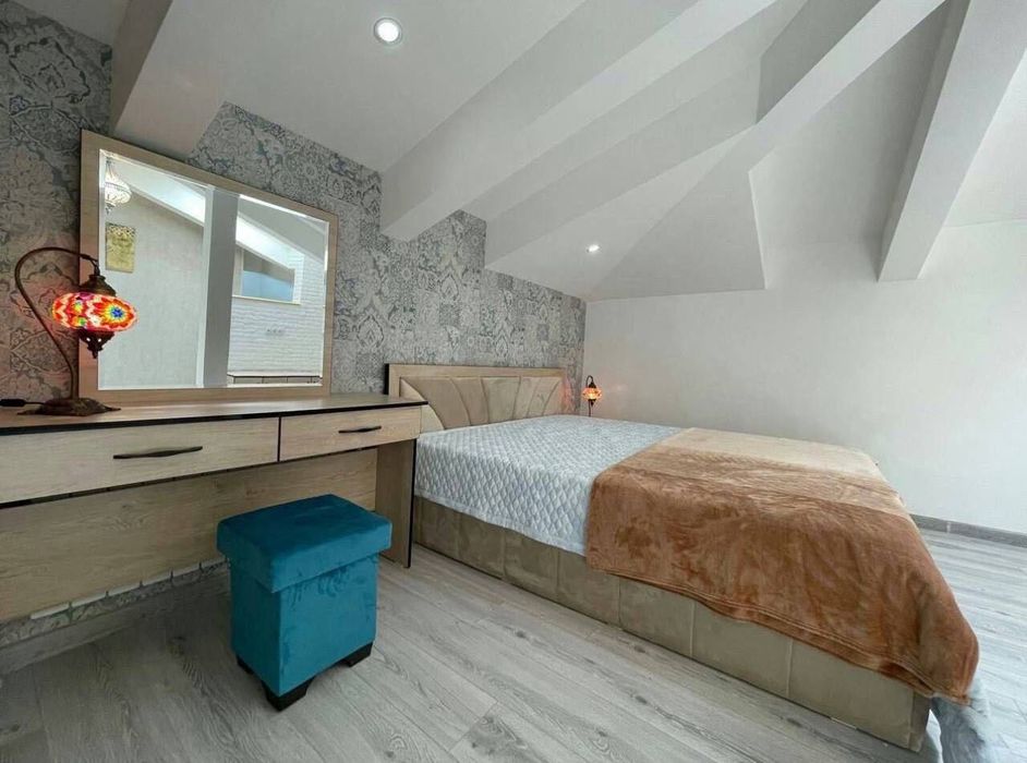 Parisien Продается 4 комнатная квартира ремонт Текстильный мост