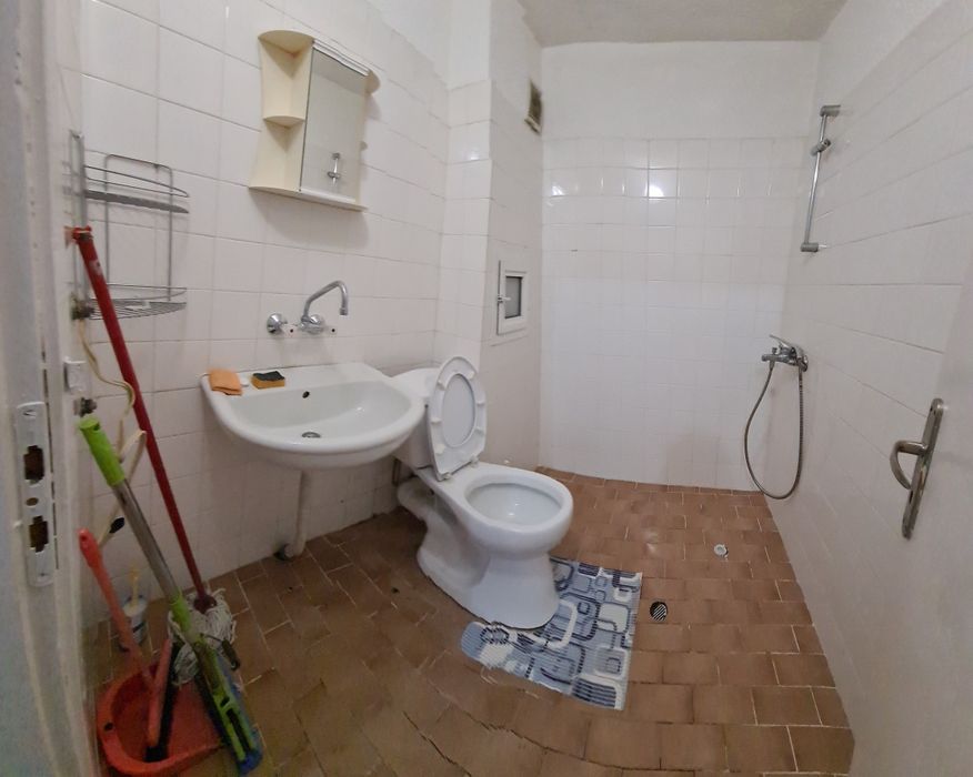 Дава се под наем Тристаен апартамент в София, Лагера - 65 кв.м за 561 € - Снимка #9