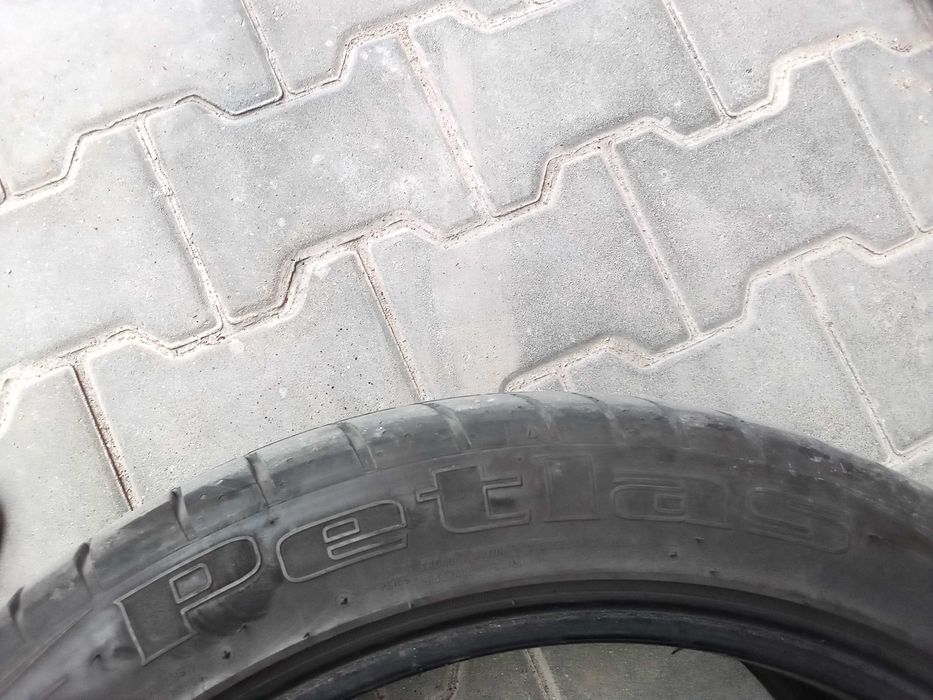 245 40 18 ,  и  205  55 16