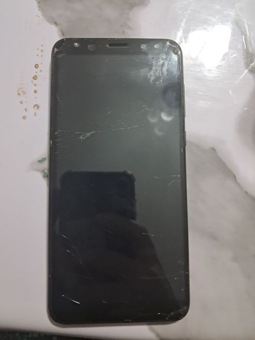 Продам Huawei телефон