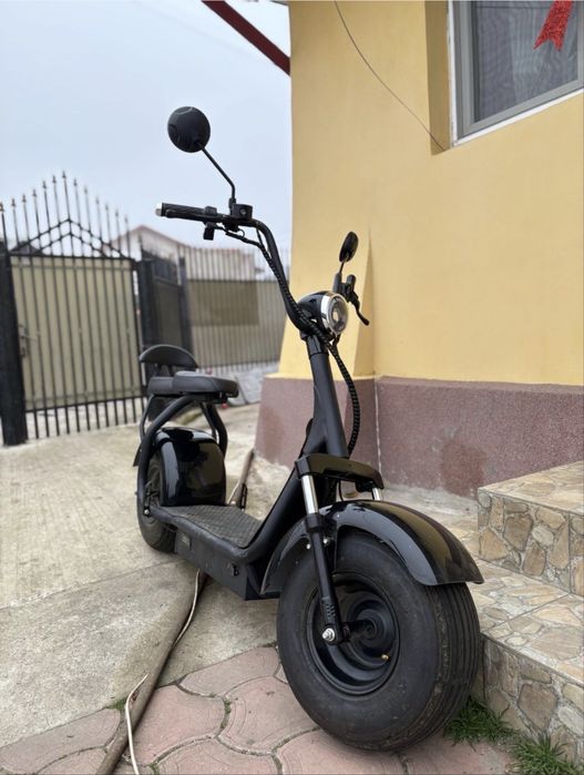 Scuter Autonomie mare