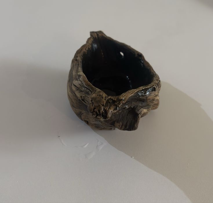 Декоративное кашпо (новое)