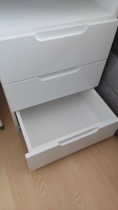 Мебели по поръчка