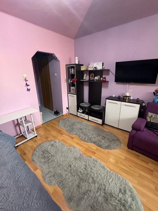 Vand garsoniera zona Dristor