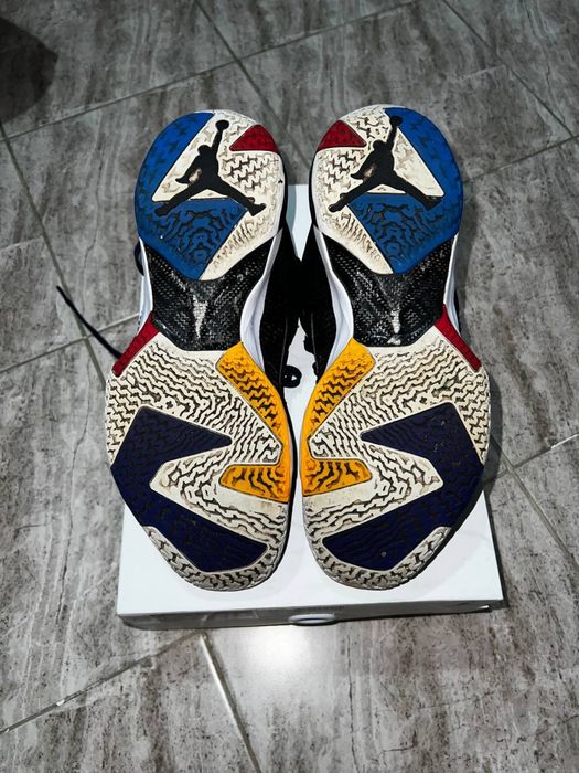 Кроссовки Air Jordan 37
