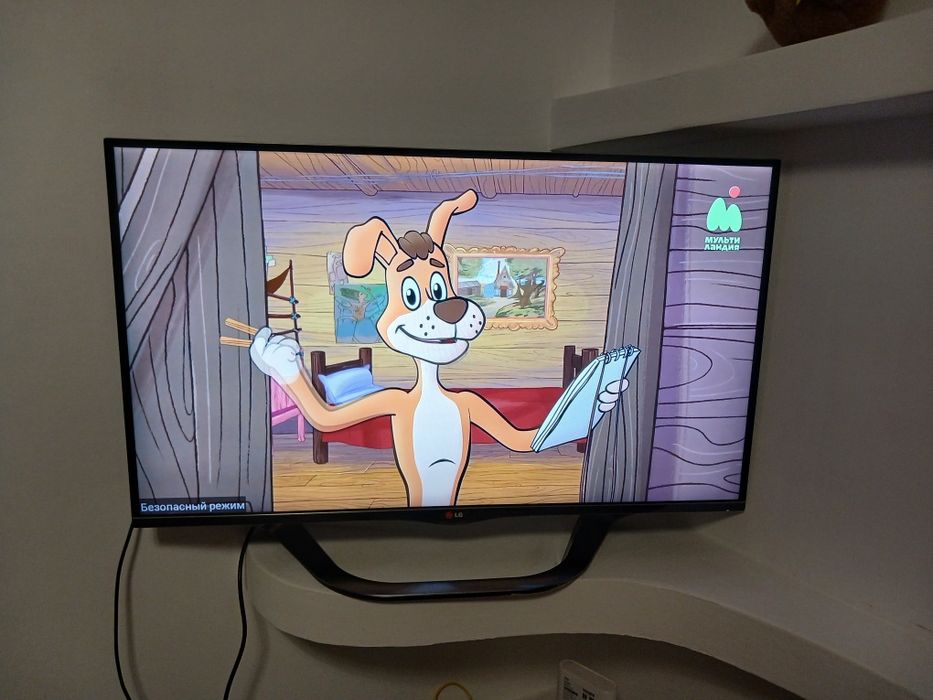 Телевизор смарт LG