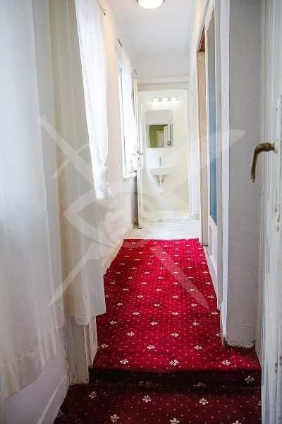 Продава се Четиристаен апартамент в Пловдив, Център - 88 кв.м за 2023 €/кв.м - Снимка #1