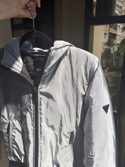 Сребристо яке Guess xs/s