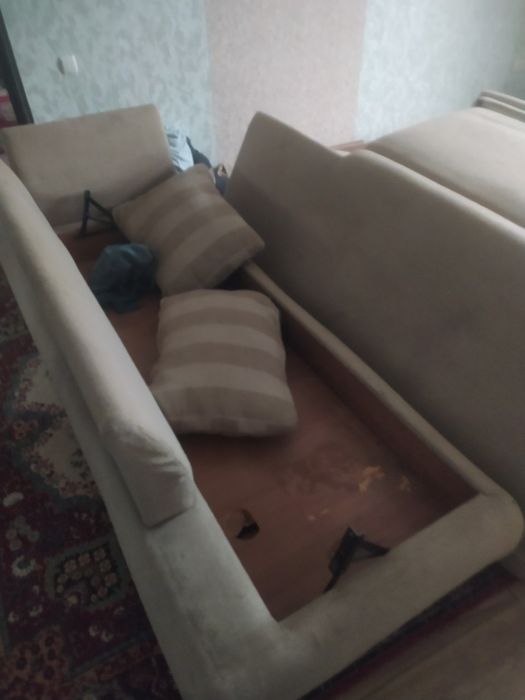 Реставрация мягкой мебели. Г.Чирчик