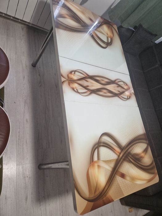 Masa extensibila si 6 scaune