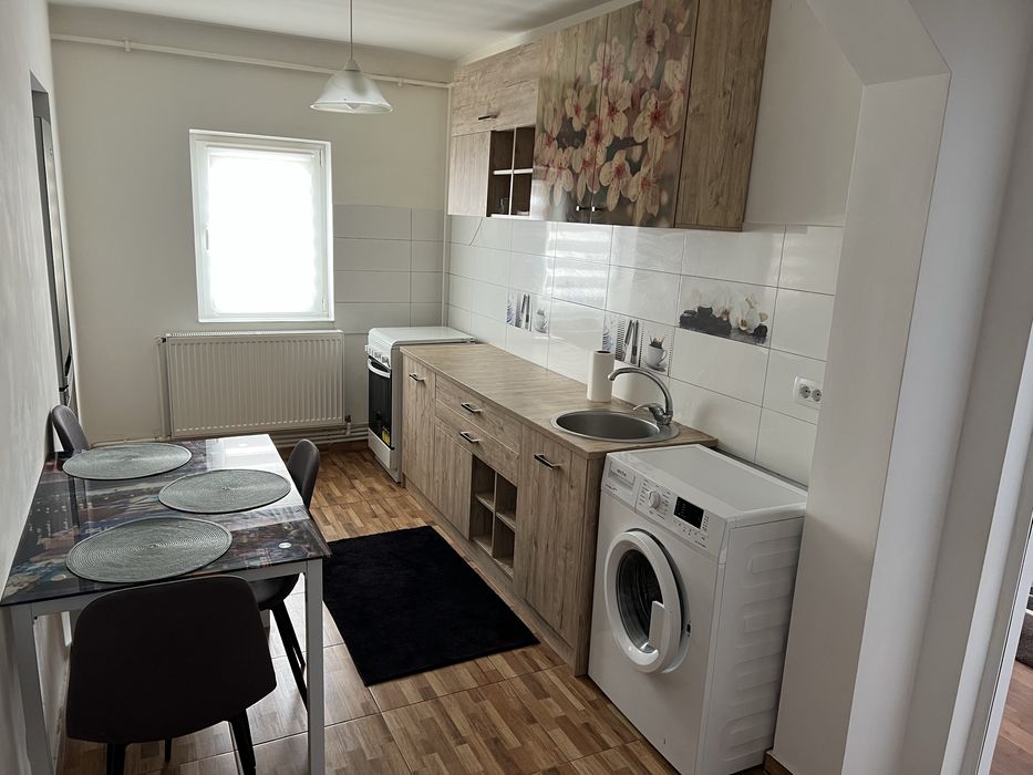 Inchiriez apartament 2 camere