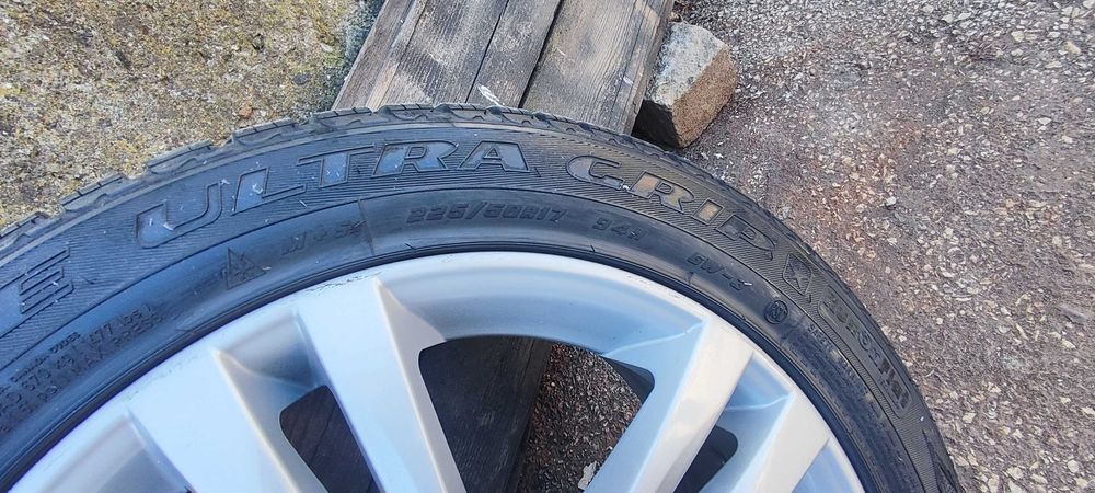 Зимни гуми 225/50/17