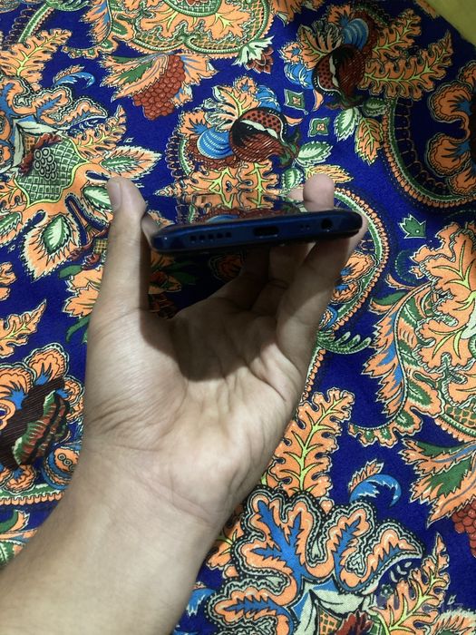 Redmi not 8 ideal aybi yuq yengi usta kormagan
