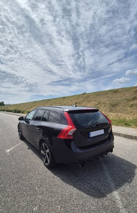 Volvo V60 R-Design 1.6 T4 Benzină 179 CP - 2012