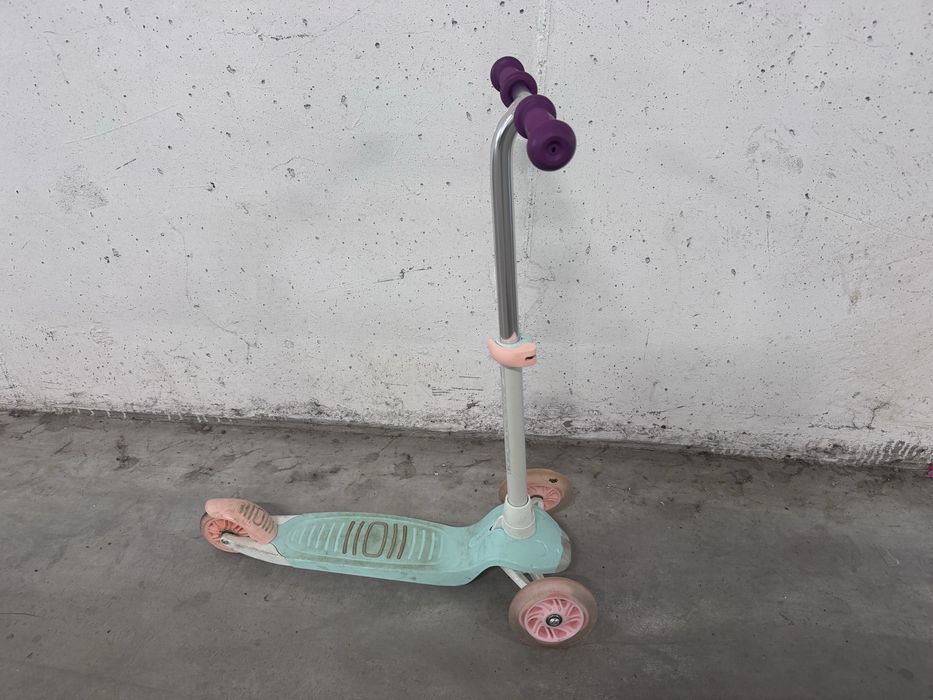 Trotineta cu luminite