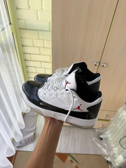 Jordan Max Aura 2