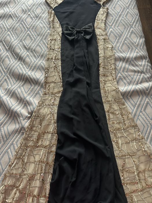 Продам платье вечерный