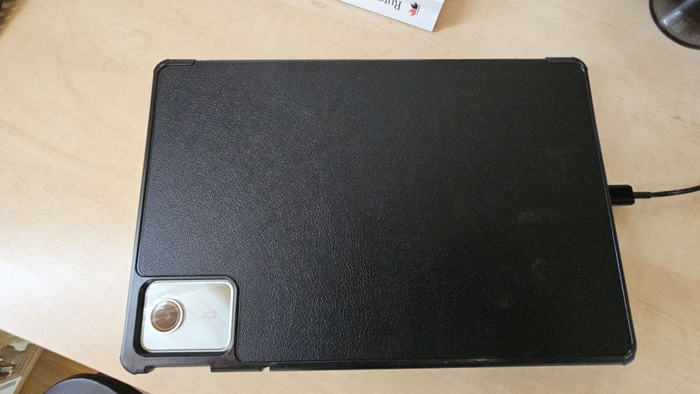 Tableta Lenovo M11