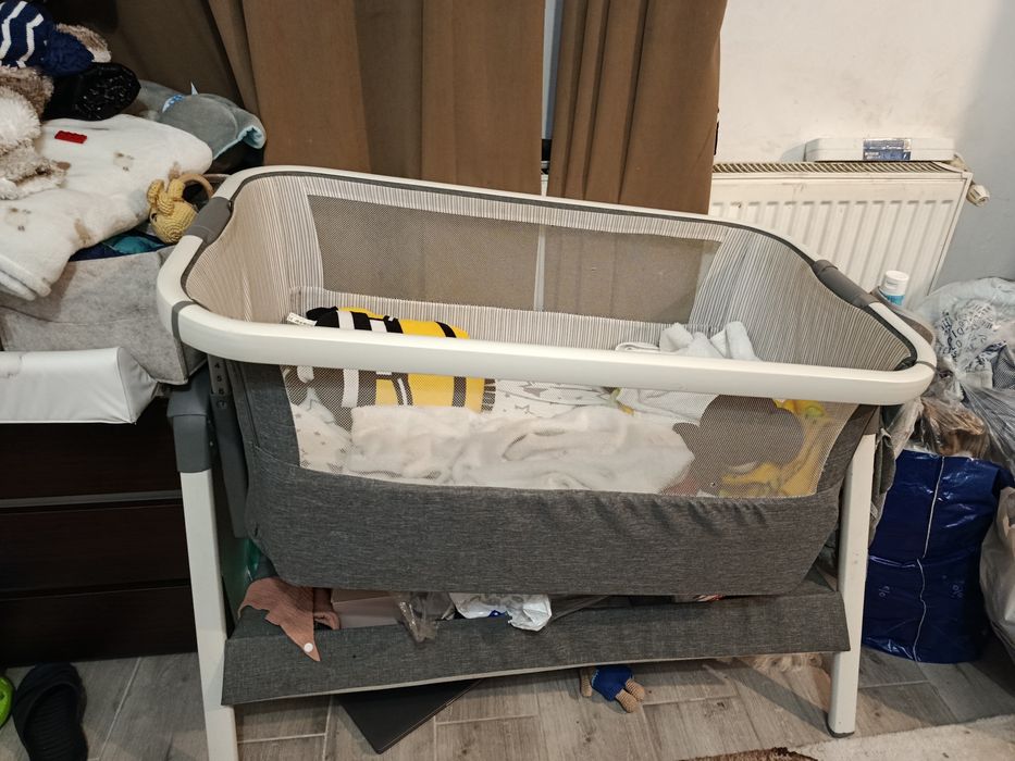 Pătuț coslleper și balansoar electric