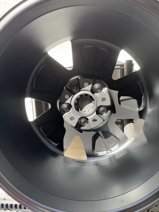 Порше тайкан джанти 19” / Porsche Taycan