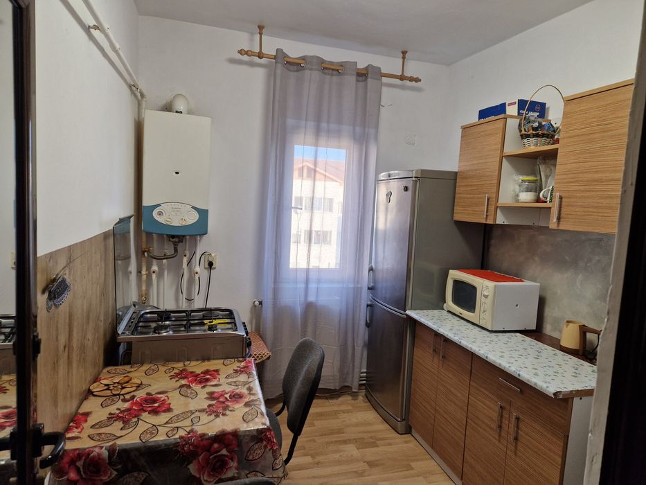 Garsoniera pentru închiriat