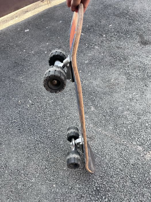 Скейтборд продам