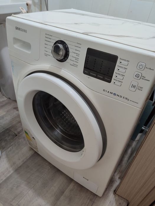 Продам срочно стиральную машинку