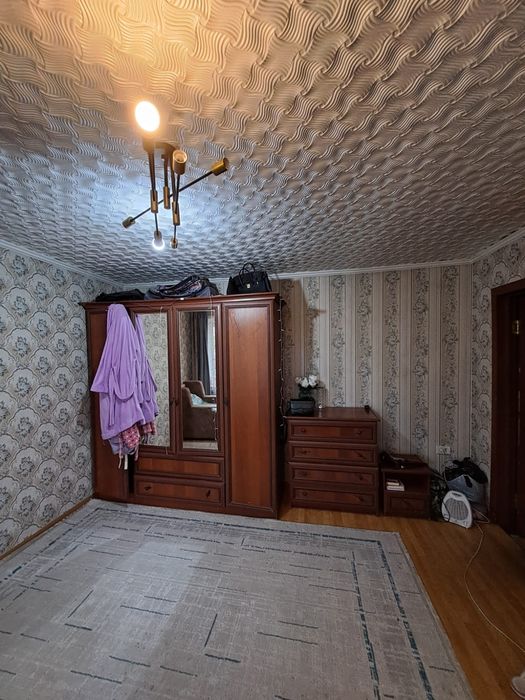 Срочно! 1-комнатная квартира!