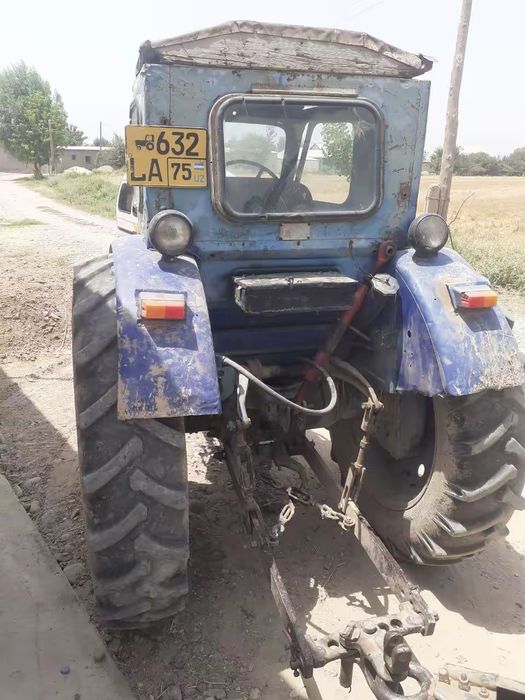 T40 traktor holati zur