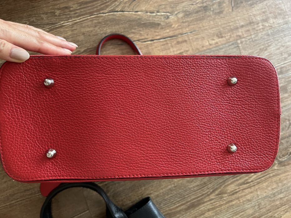 Дамска чанта естествена кожа