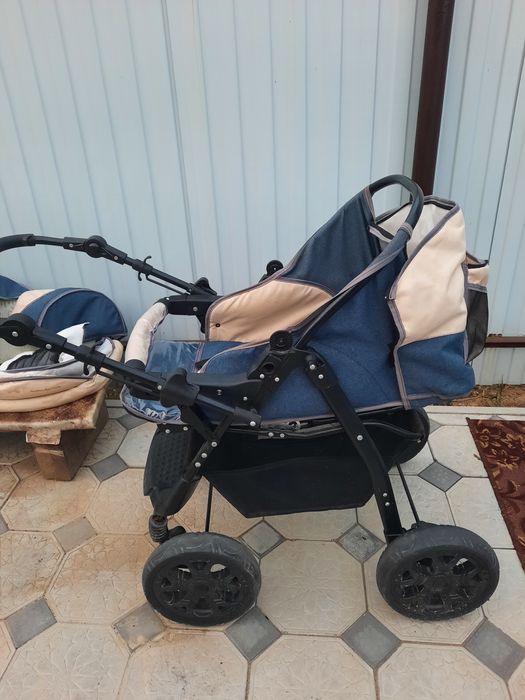 Продам детскую коляску