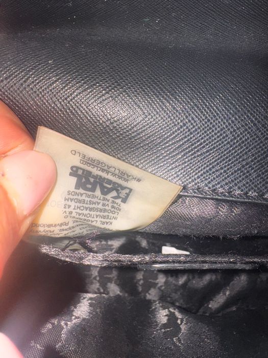 Karl Lagerfeld чанта с регулируема дръжка