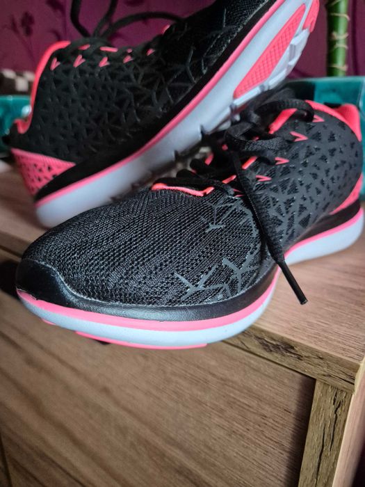 дамски маратонки Ellesse