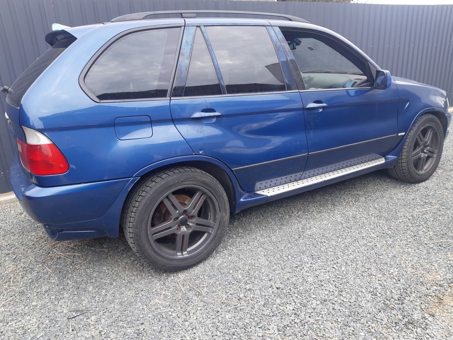 Portiera bmw x5 e53 200lei buc dezmembrez bmw x5 e53