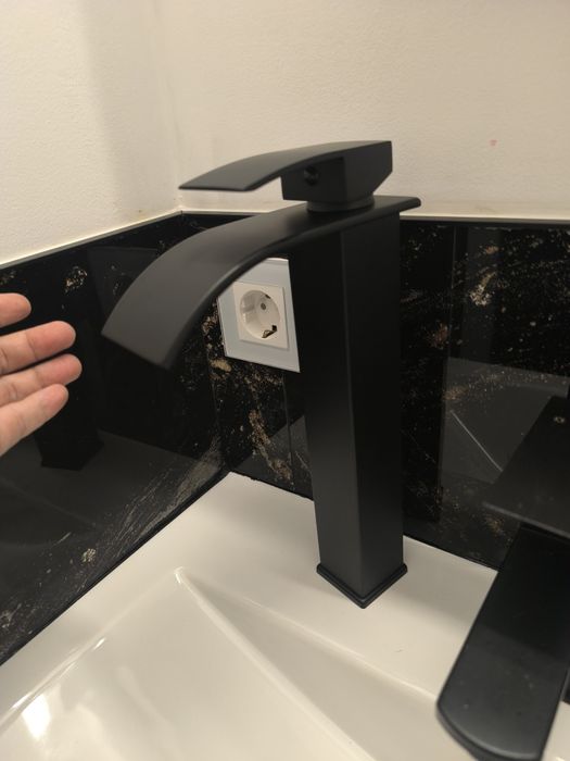 Baterie chiuveta/Lavoar 29.4 cm, Negru