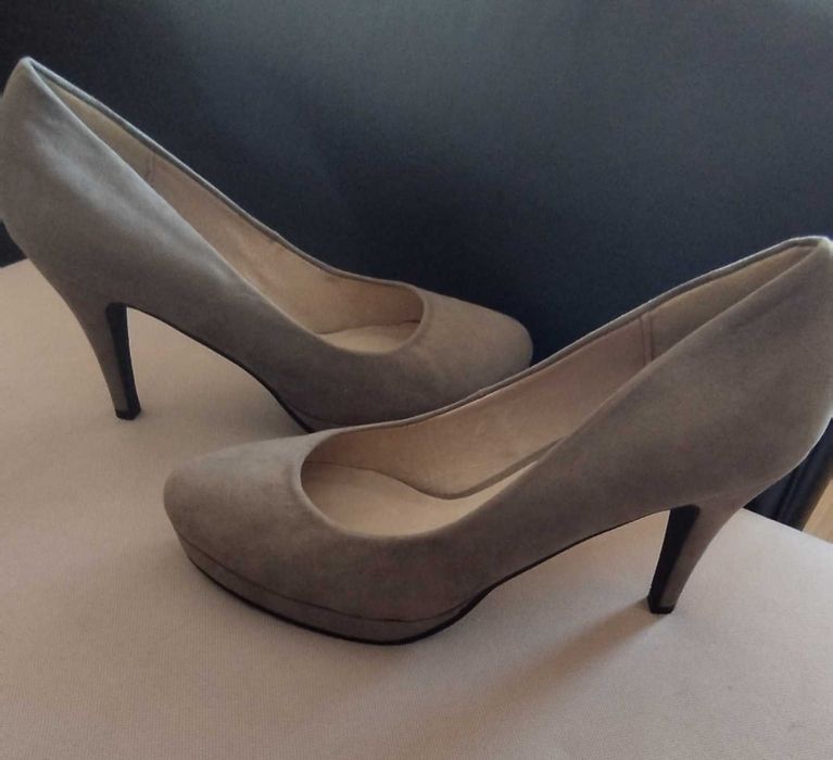 Нови обувки BIANCO