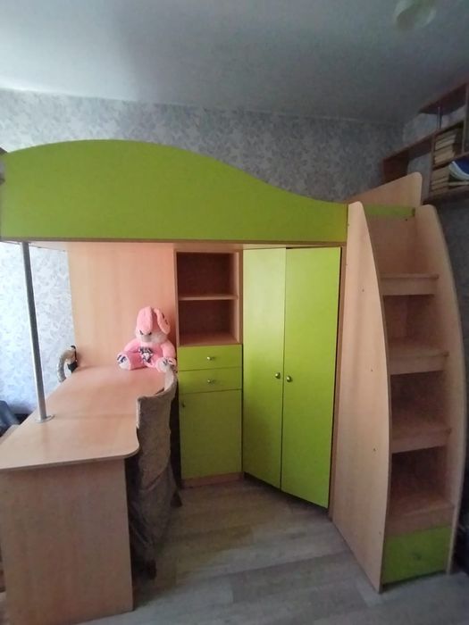 Продам кровать подростковую