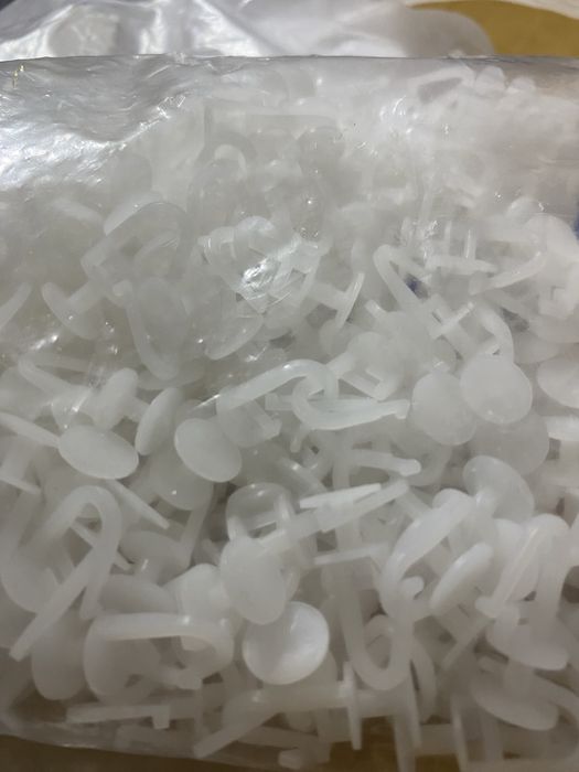 Крючок для штор