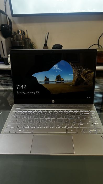Hp pavilion 13 инча