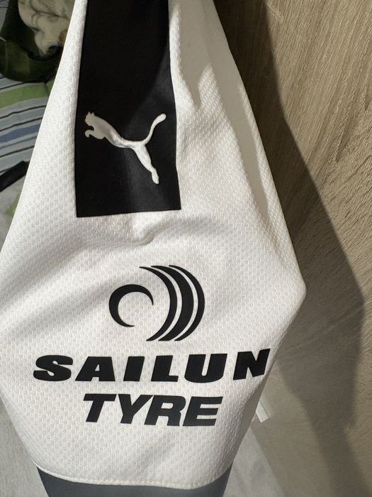 Tricou marca Puma cu Valencia