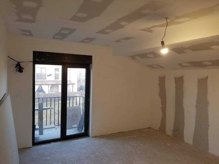 Meserias Zugrav , parchet