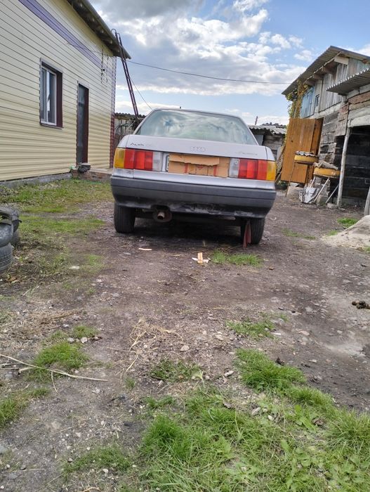 Продам машину Ауди 80