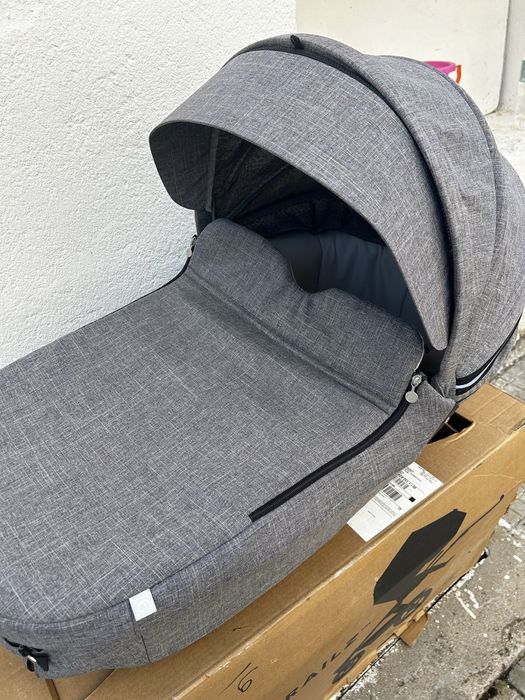 Количка Stokke Trailz