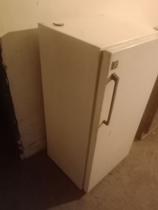 Холодильник Бирюса