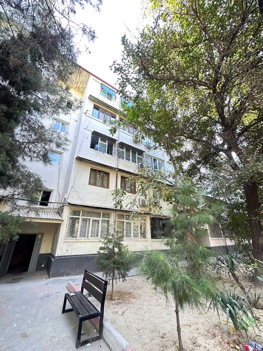1-линия! Саломатина, 10 м от перекрёстка, 50,8 м², под нежилое