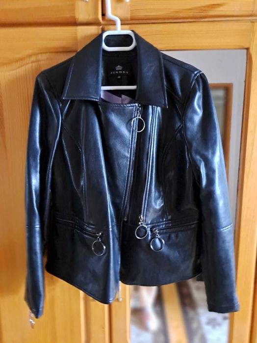 Кожено сако Юнона