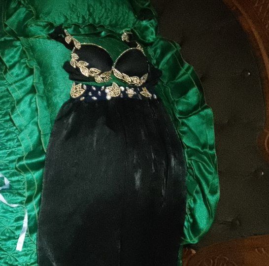 Ayollar uchun tungi kiyim