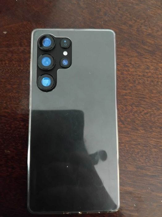 Samsjng galaxy s25ultra